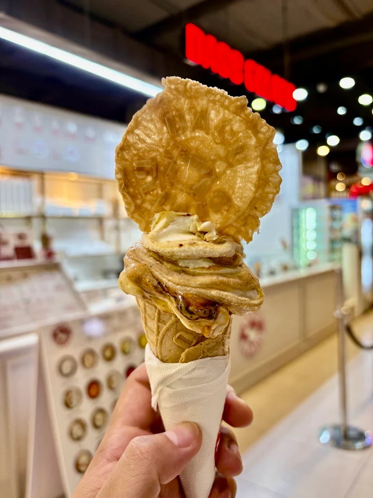 DASS Gelato hand-crafted